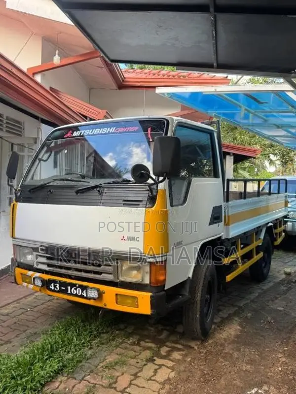Mitsubishi Canter 1987 Lorry (Used)