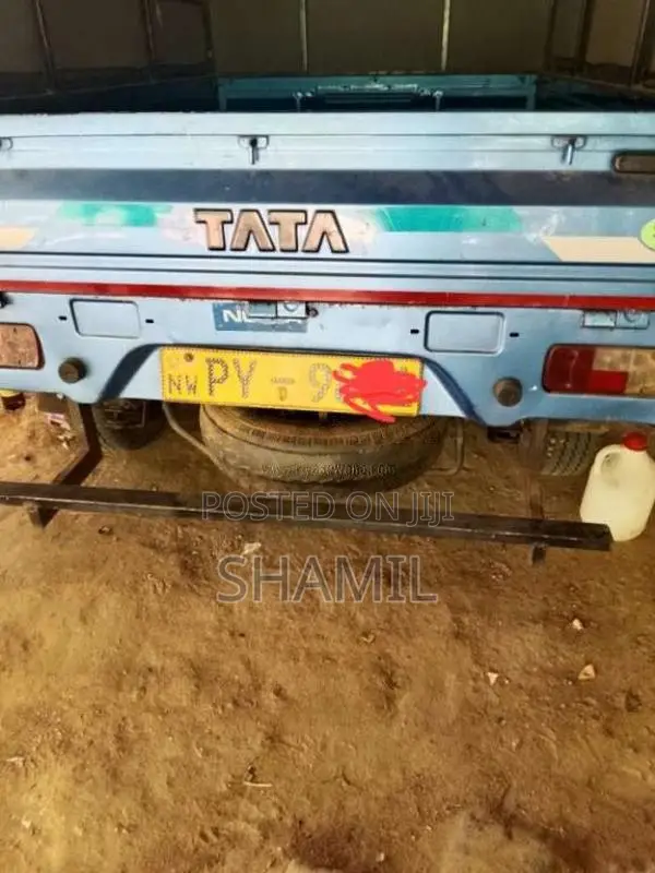 Tata Dimo Batta 2014 Lorry (Used)