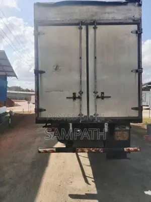 Ashok-Leyland Cargo 2006 Lorry (Used)