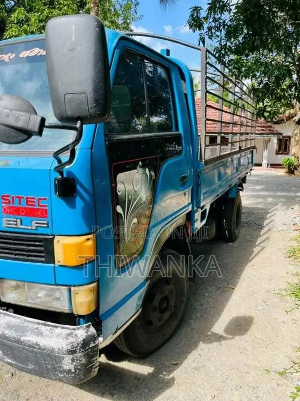Isuzu ELF 1989 Lorry (Used)