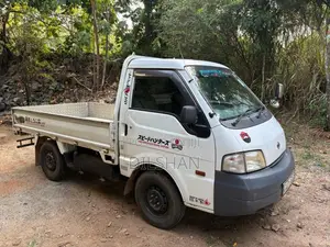 Nissan Bongo 2001 Lorry (Used)