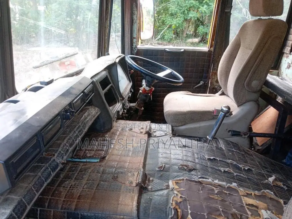 Ashok-Leyland G45 2011 Lorry (Used)