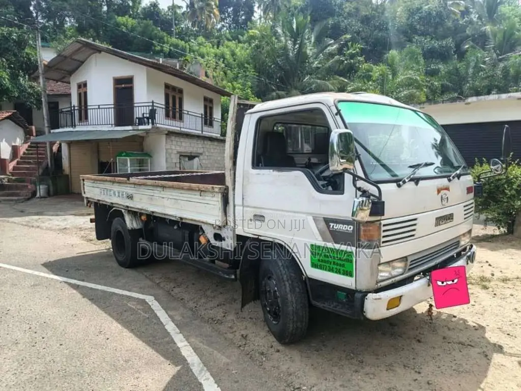 Mazda Titan 1995 Lorry (Used)