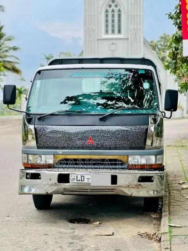 Mitsubishi Canter 2000 Lorry (Used)