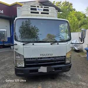 Isuzu NPR 85 2015 Lorry (Used)