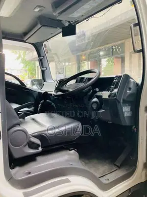 Isuzu ELF NPR85 FREEZER TRUCK 2019 Lorry (Used)