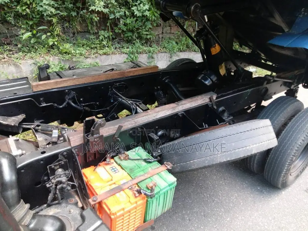 Mazda Titan 1993 Lorry (Used)