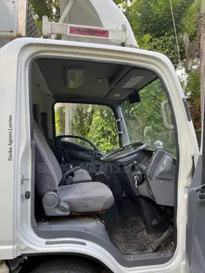 Isuzu 10.5ELF 2016 Lorry (Used)