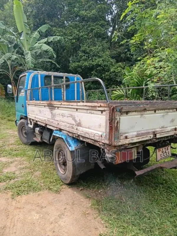 Isuzu 4ba1 1982 Lorry (Used)