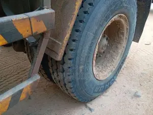 Ashok-Leyland Tipper 2011 Lorry (Used)