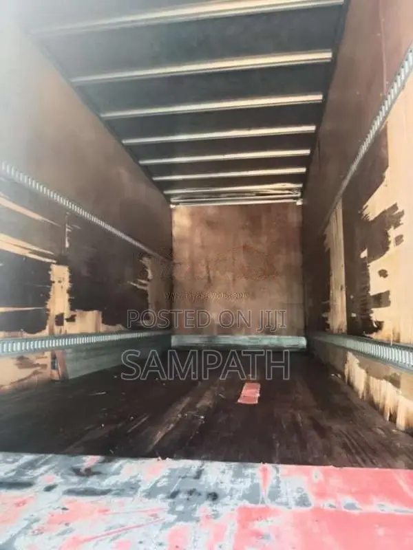 Ashok-Leyland Cargo 2006 Lorry (Used)