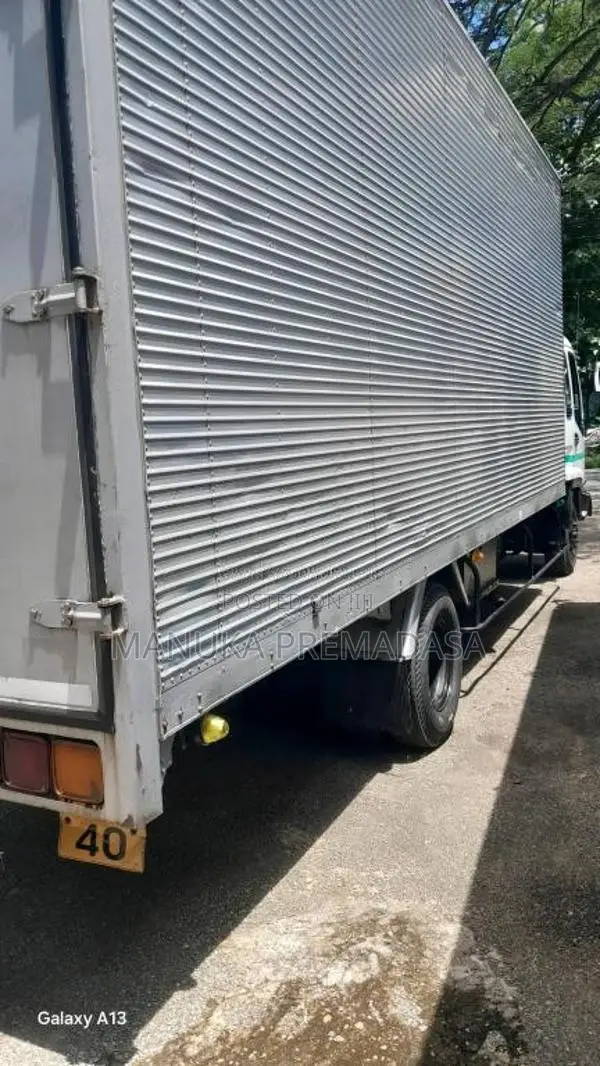 Isuzu FRR 1996 Lorry (Used)