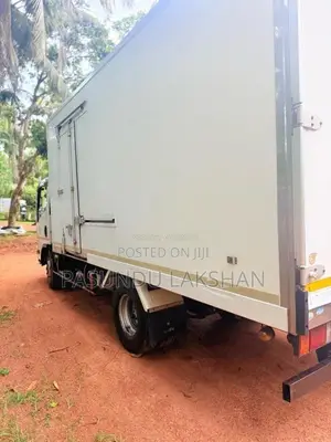 Isuzu Freezer 2014 Lorry (Used)