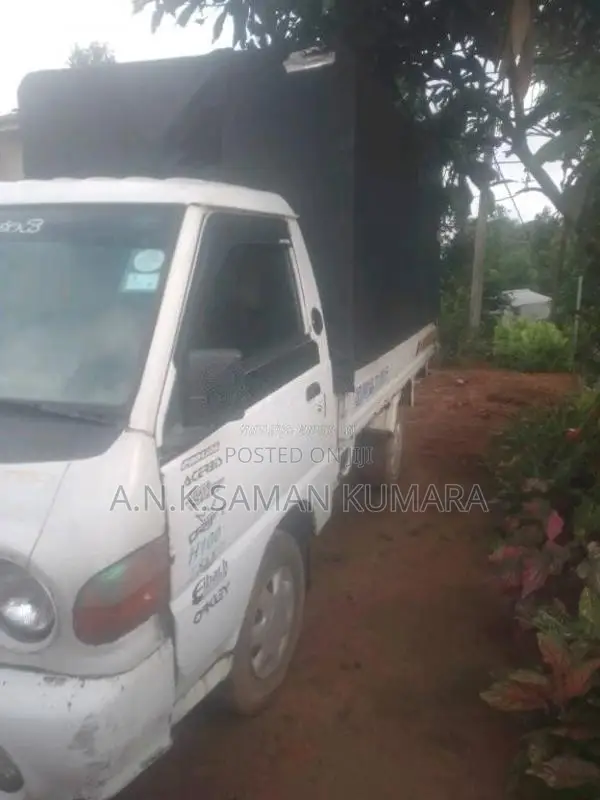 Hyundai H100 2005 Lorry (Used)