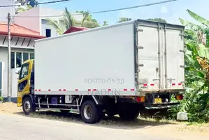 Mitsubishi Fuso Fighter Japan 2007 Lorry (Used)
