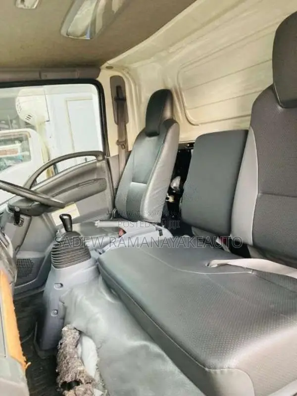 Isuzu ELF NPR88 FREEZER TRUCK 2019 Lorry (Used)