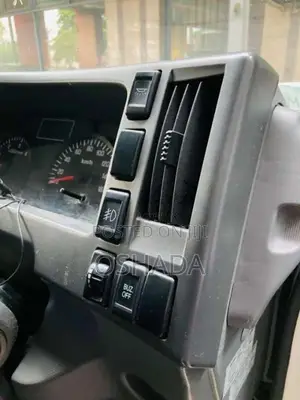Isuzu ELF NPR85 FREEZER TRUCK 2019 Lorry (Used)