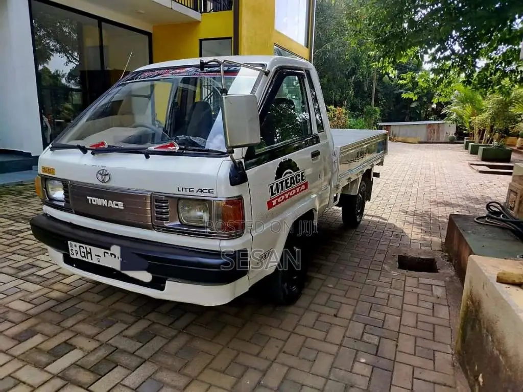 Toyota Liteace 1996 Lorry (Used)