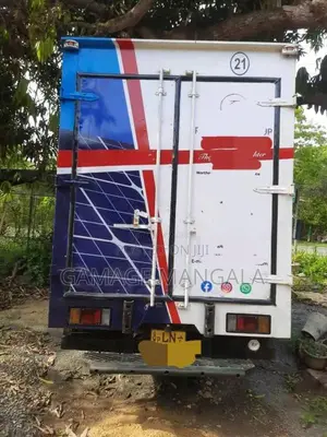 Isuzu Freezer 2008 Lorry (Used)