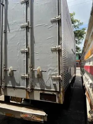 HINO Hino 2015 Lorry (Used)