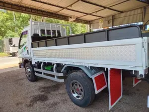 Mitsubishi Canter 1997 Lorry (Used)
