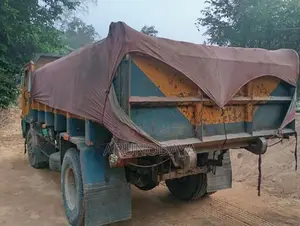 Ashok-Leyland Tipper 2011 Lorry (Used)