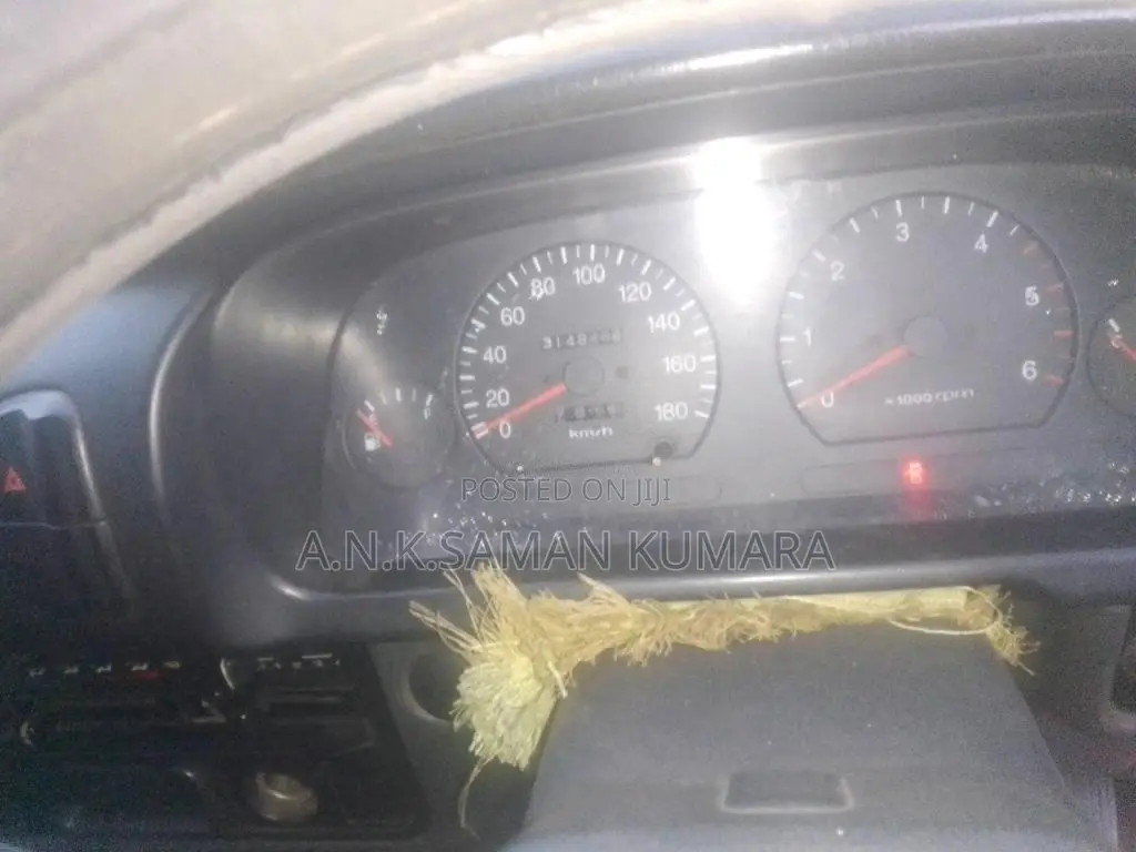Hyundai H100 2005 Lorry (Used)