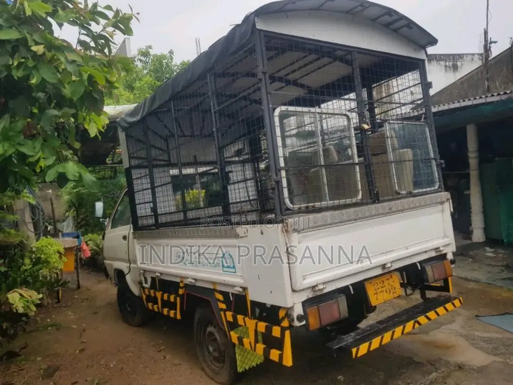 Toyota LiteAce 1995 Lorry (Used)