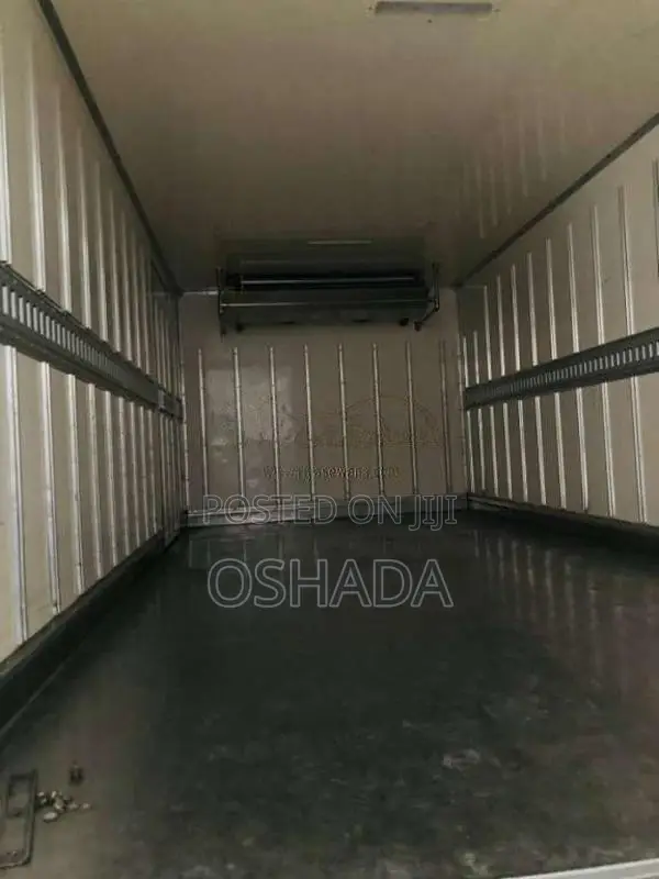 Isuzu ELF NPR85 FREEZER TRUCK 2019 Lorry (Used)