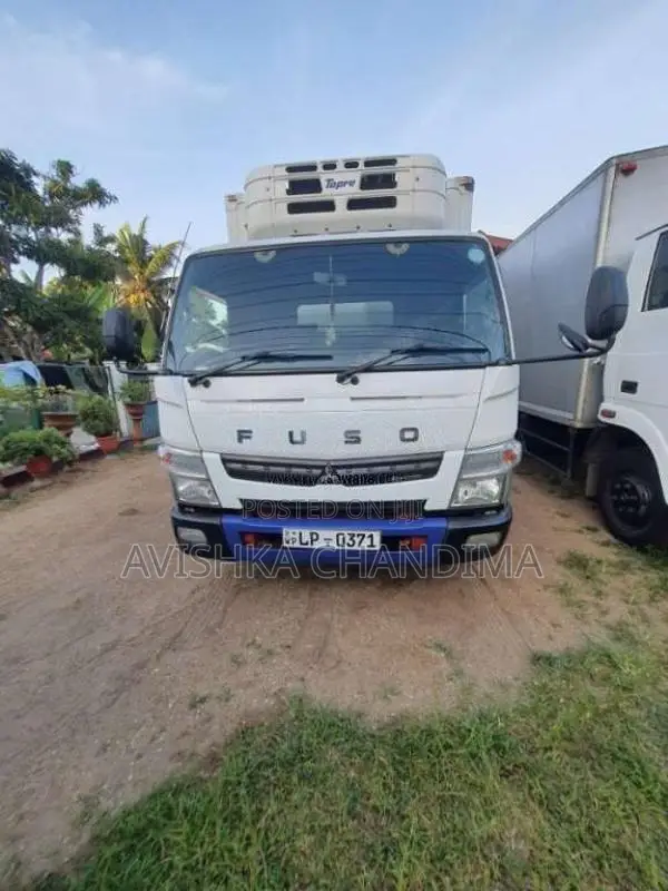 Mitsubishi Fuso 2011 Lorry (Used)