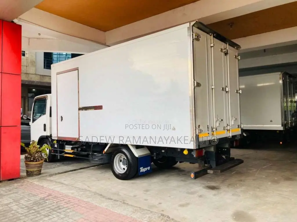 Isuzu ELF NPR88 FREEZER TRUCK 2019 Lorry (Used)