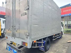 Mitsubishi Canter 2007 Lorry (Used)
