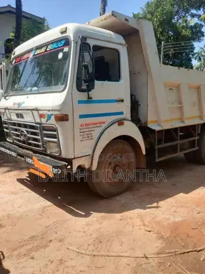 Tata 1615 2010 Lorry (Used)