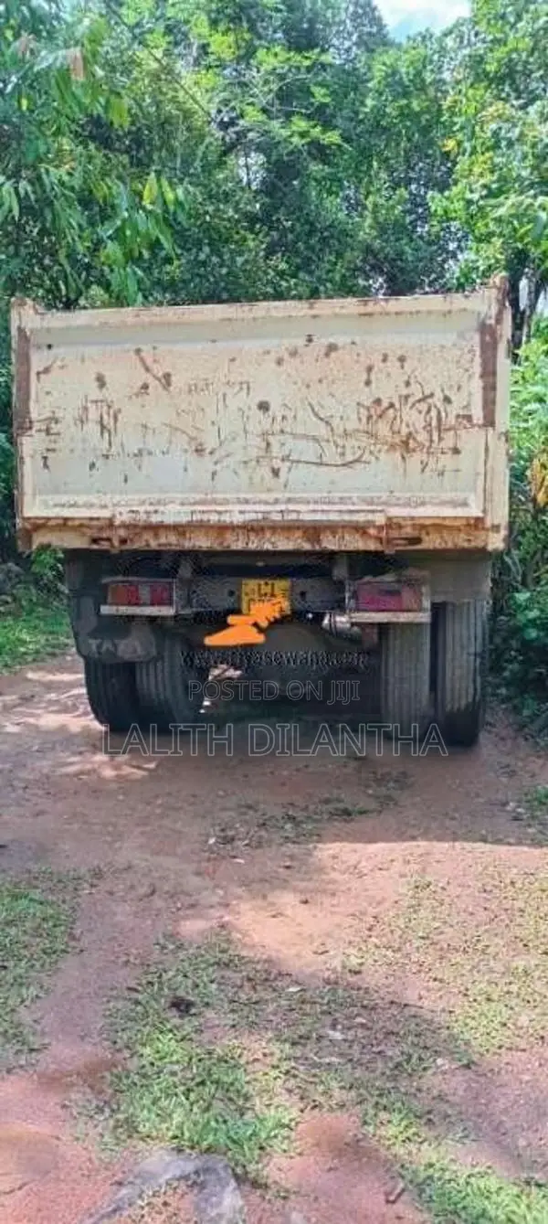 Tata 1615 2010 Lorry (Used)