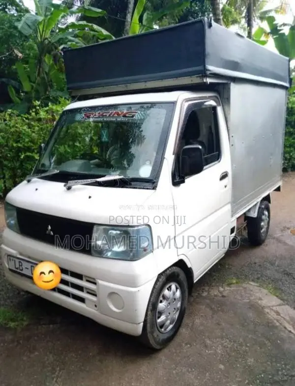 Mitsubishi U61T 2006 Lorry (Used)