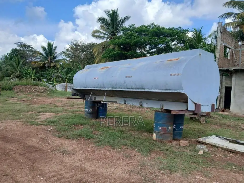 Tata Bowser 2022 Lorry (Used)