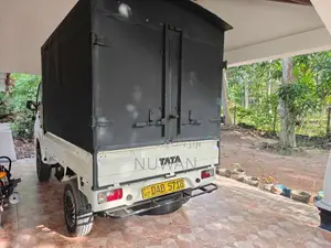 Tata Dimo Batta Ex2 2015 Lorry (Used)