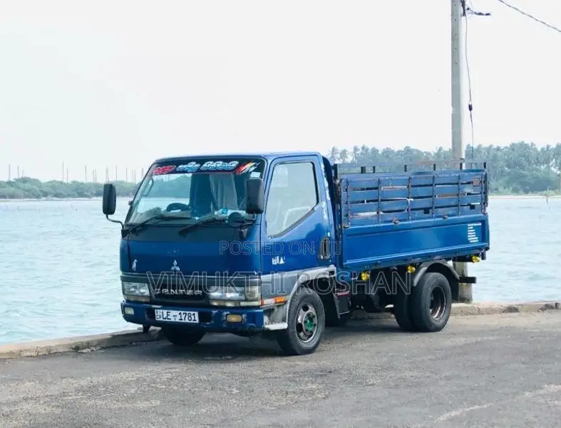 Mitsubishi Canter 2002 Lorry (Used)