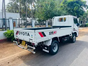 Toyota Dyna 2024 Lorry (Used)