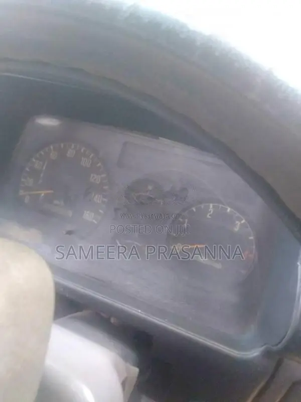 Isuzu ELF 1999 Lorry (Used)