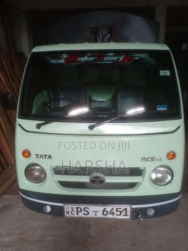 Tata Dimo Batta 2012 Lorry (Used)