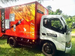 HINO Full Body 2015 Lorry (Used)