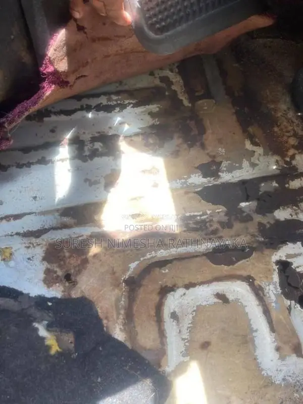 Tata Dimo Batta 2011 Lorry (Used)