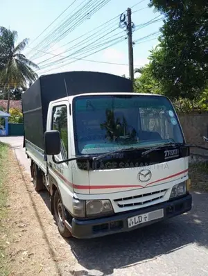 Mazda Titan 2005 Lorry (Used)