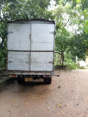Isuzu Npr 1985 Lorry (Used)