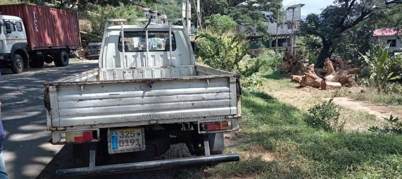 Mitsubishi Delica 1980 Lorry (Used)
