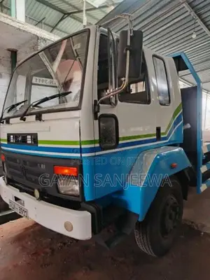 Ashok-Leyland 2518 Il 2017 Lorry (Used)