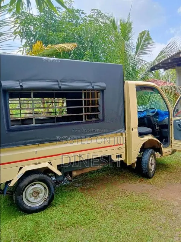 Tata Dimo Batta 2011 Lorry (Used)