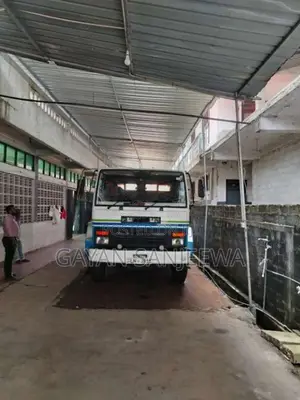 Ashok-Leyland 2518 Il 2017 Lorry (Used)
