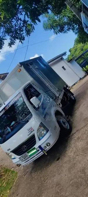 Tata Dimo Lokka 2017 Lorry (Used)